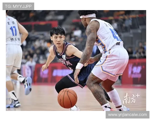 南京同曦主场迎战广东宏远巅峰对决激情碰撞谁能笑到最后