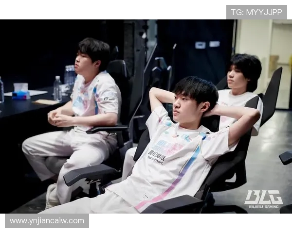 BLG与100T激战LPL与LCS赛区巅峰对决谁将笑到最后