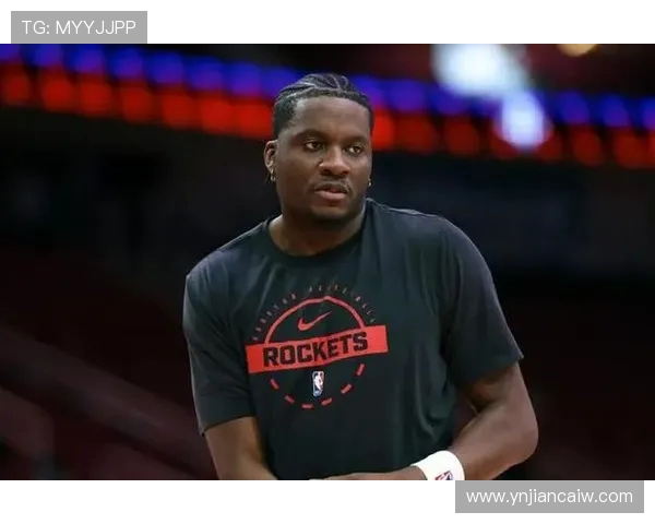 克林特卡佩拉：从新秀到NBA明星的成长之路与篮球哲学探讨